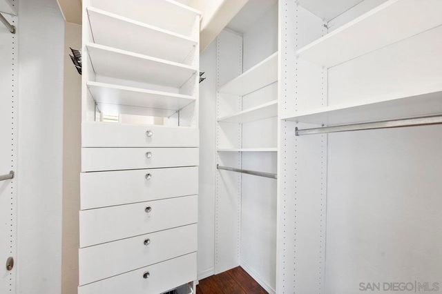 2402 Altisma Way G, Carlsbad, CA 92009