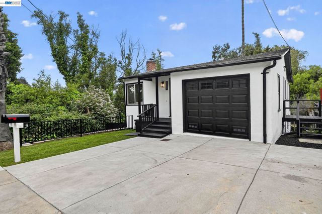 24657 Leona Dr, Hayward, CA 94542