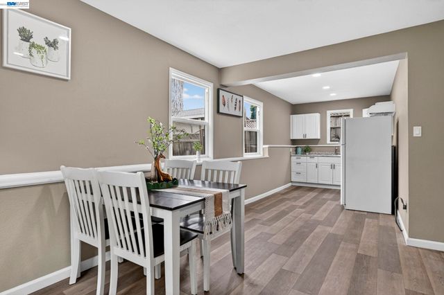 24657 Leona Dr, Hayward, CA 94542