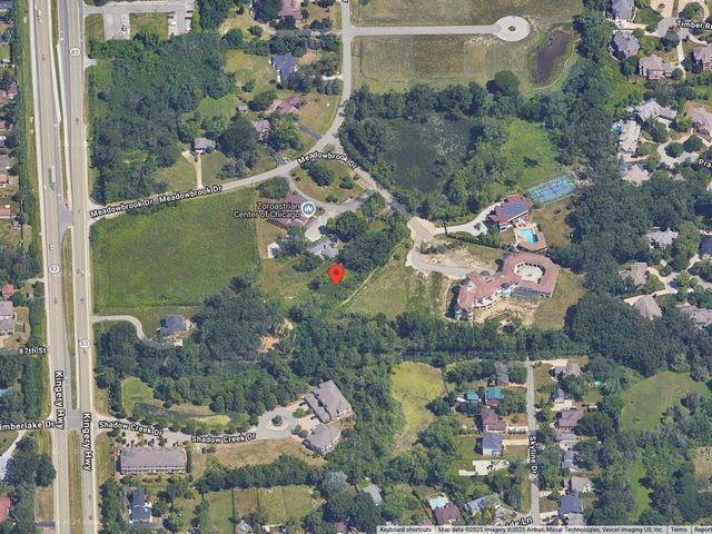 8625 Meadowbrook Drive, Burr Ridge, IL 60527