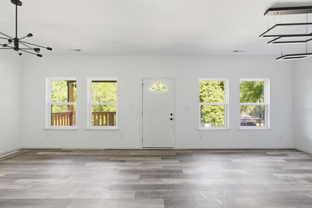 4805 16th Avenue, Chattanooga, TN 37407