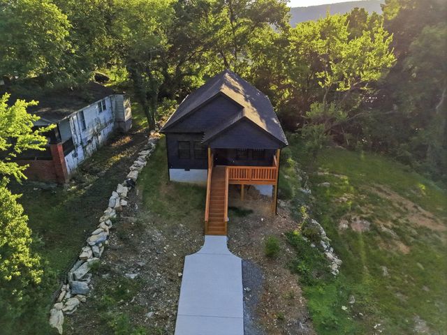 4805 16th Avenue, Chattanooga, TN 37407