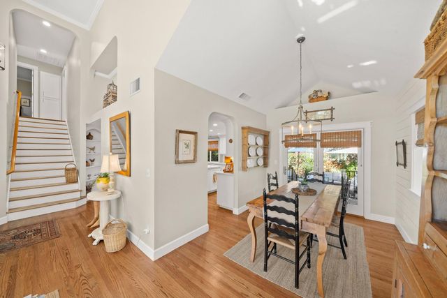 12609 Quail Hollow Dr, Auburn, CA 95603