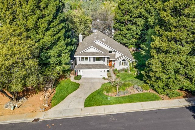 12609 Quail Hollow Dr, Auburn, CA 95603