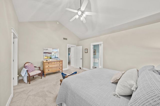 12609 Quail Hollow Dr, Auburn, CA 95603