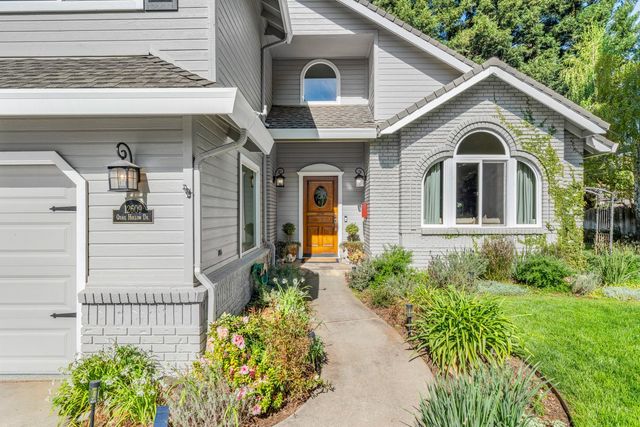 12609 Quail Hollow Dr, Auburn, CA 95603