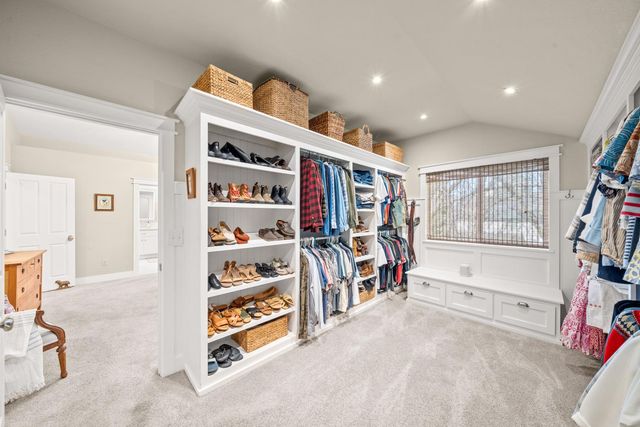 12609 Quail Hollow Dr, Auburn, CA 95603