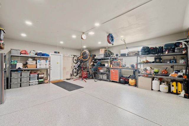 12609 Quail Hollow Dr, Auburn, CA 95603