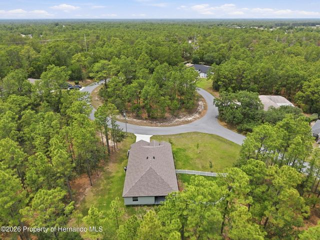 39 Milbark Drive, Homosassa, FL 34446