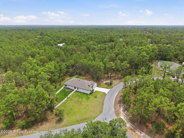39 Milbark Drive, Homosassa, FL 34446