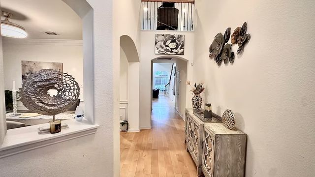 1237 Tioga Drive, Irving, TX 75063