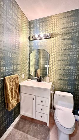 1237 Tioga Drive, Irving, TX 75063