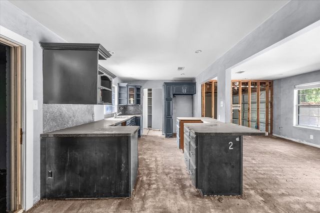6817 Simmons Road, North Richland Hills, TX 76182