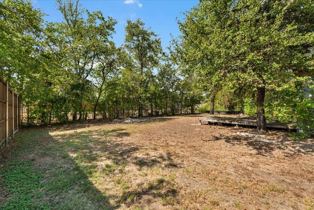 6817 Simmons Road, North Richland Hills, TX 76182