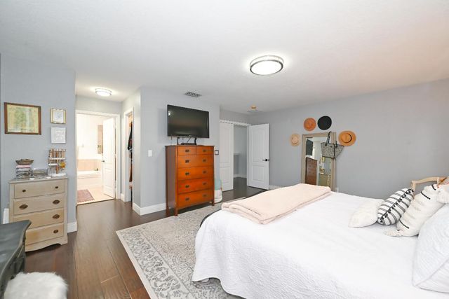 287 Berenger Walk, Royal Palm Beach, FL 33414