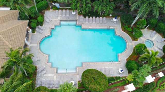 287 Berenger Walk, Royal Palm Beach, FL 33414