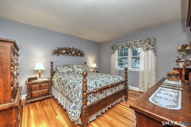43 Prairie Avenue, Derby, CT 06418