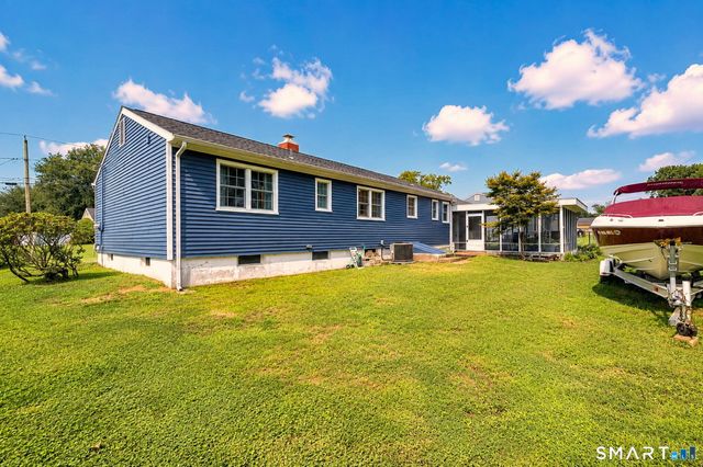 43 Prairie Avenue, Derby, CT 06418