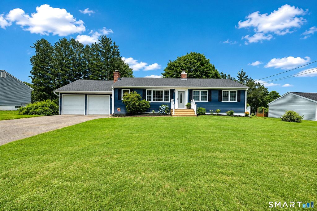 43 Prairie Avenue, Derby, CT 06418