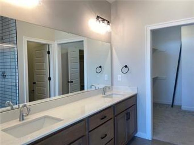 16481 S Penrose Lane, Olathe, KS 66062