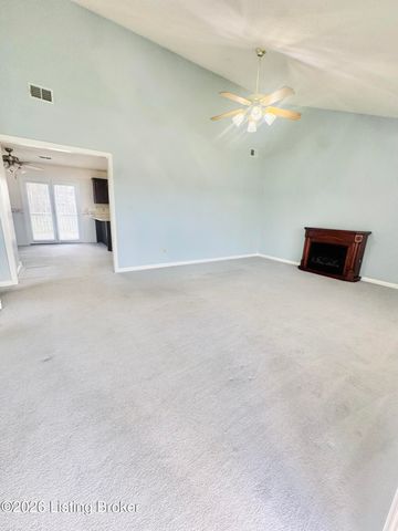 2806 Oakwood Dr, Bardstown, KY 40004