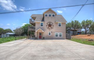 556 APOLLO DR, Canyon Lake, TX 78133