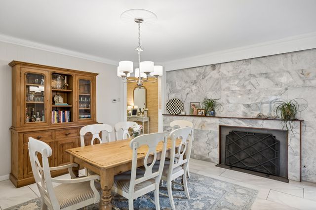 800 N Floyd Road, Richardson, TX 75080