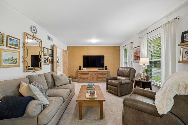 800 N Floyd Road, Richardson, TX 75080