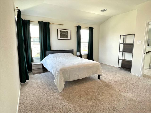 321 Sweet Autumn DR, Georgetown, TX 78626