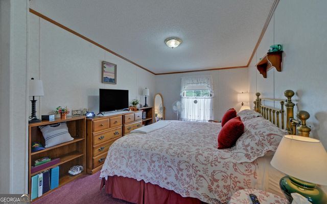 28 Lake Pointe Road, Hartwell, GA 30643