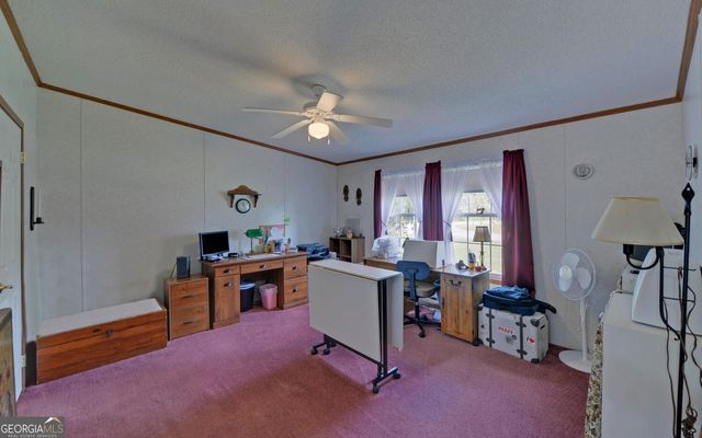 28 Lake Pointe Road, Hartwell, GA 30643