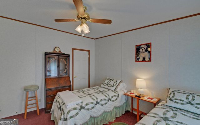 28 Lake Pointe Road, Hartwell, GA 30643