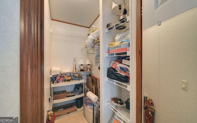 28 Lake Pointe Road, Hartwell, GA 30643