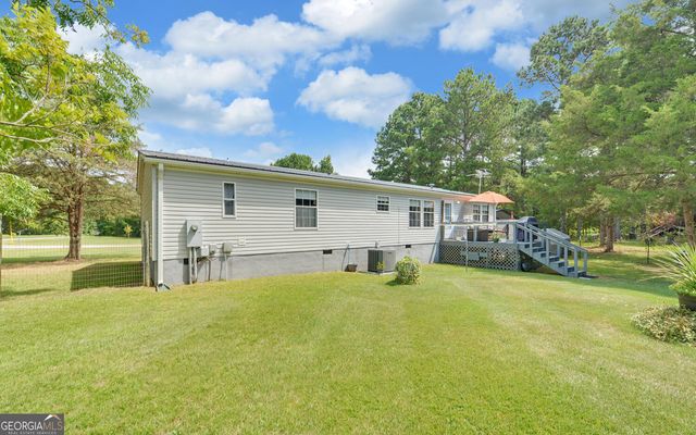 28 Lake Pointe Road, Hartwell, GA 30643
