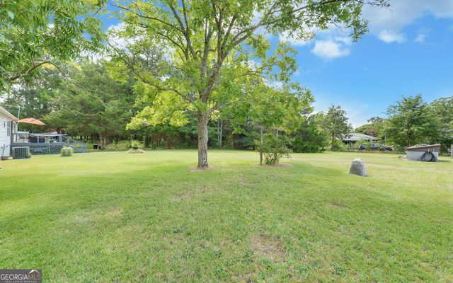 28 Lake Pointe Road, Hartwell, GA 30643