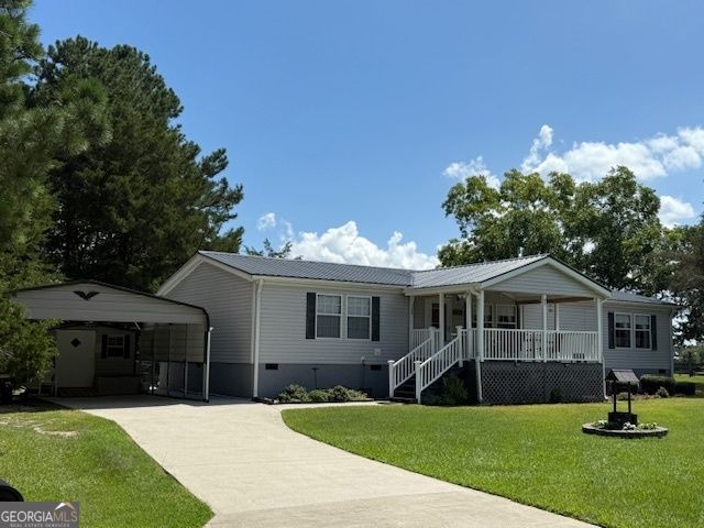 28 Lake Pointe Road, Hartwell, GA 30643