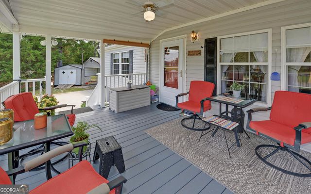 28 Lake Pointe Road, Hartwell, GA 30643