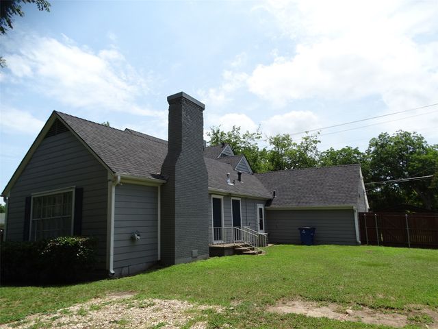 408 W Tyler Street, Ennis, TX 75119