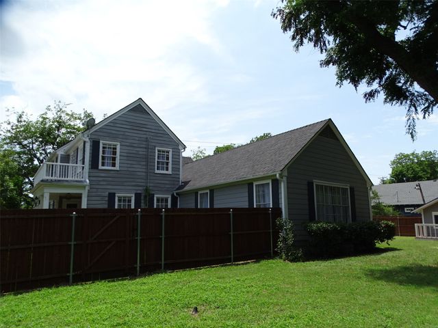 408 W Tyler Street, Ennis, TX 75119