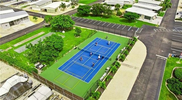 4717 Tahiti DR, Bonita Springs, FL 34134