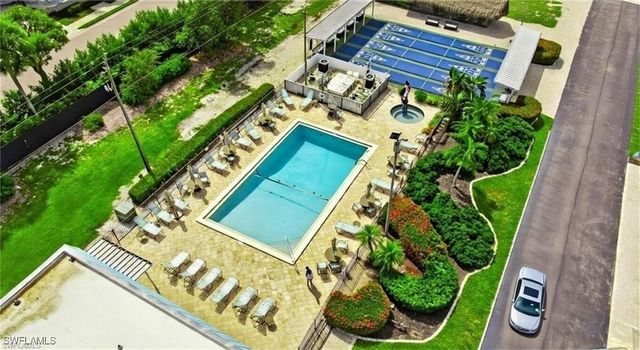 4717 Tahiti DR, Bonita Springs, FL 34134