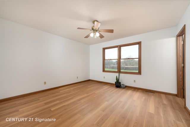 5501 N River Road, Tittabawassee Twp, MI 48623