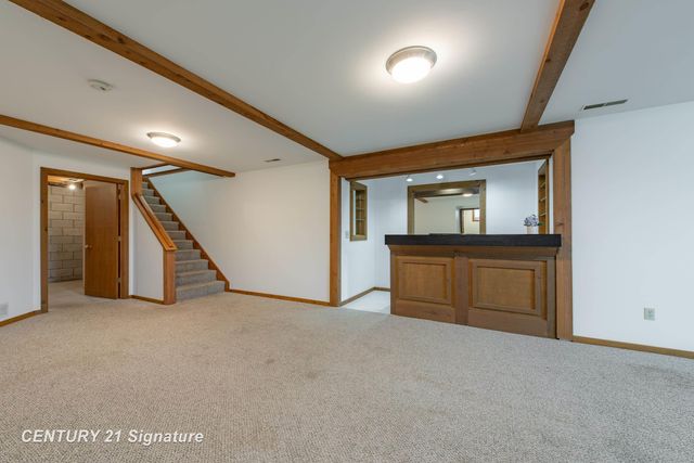 5501 N River Road, Tittabawassee Twp, MI 48623