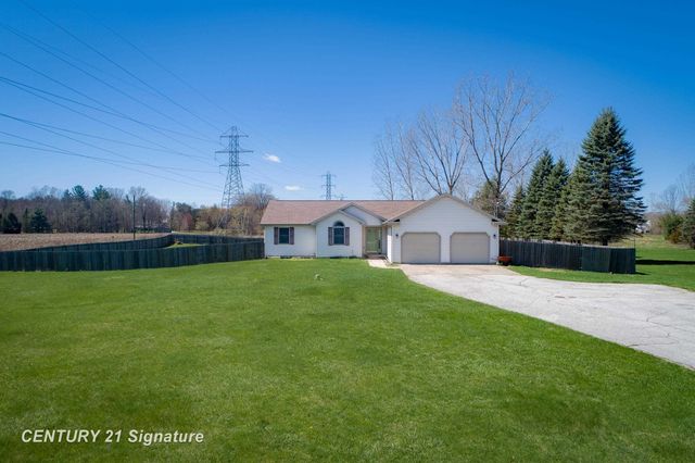 5501 N River Road, Tittabawassee Twp, MI 48623