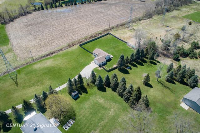 5501 N River Road, Tittabawassee Twp, MI 48623