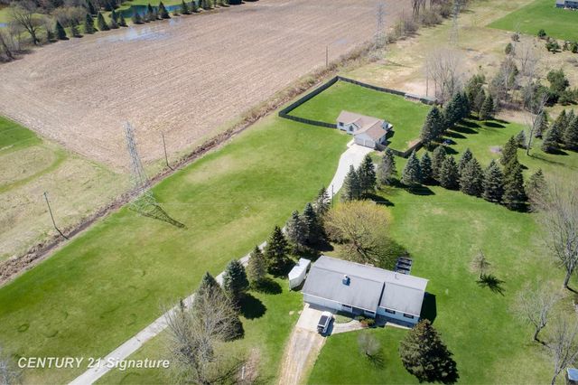 5501 N River Road, Tittabawassee Twp, MI 48623