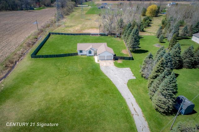 5501 N River Road, Tittabawassee Twp, MI 48623