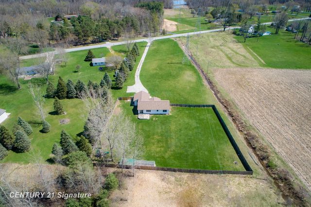 5501 N River Road, Tittabawassee Twp, MI 48623