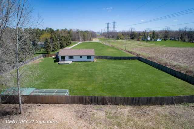 5501 N River Road, Tittabawassee Twp, MI 48623