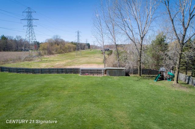 5501 N River Road, Tittabawassee Twp, MI 48623